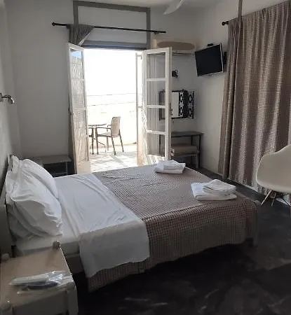 Nora Norita 3* Μπατσί