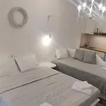 Nora Norita Aparthotel Batsi