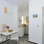 Nora Norita 3*