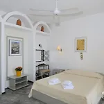 Nora Norita Aparthotel Batsi