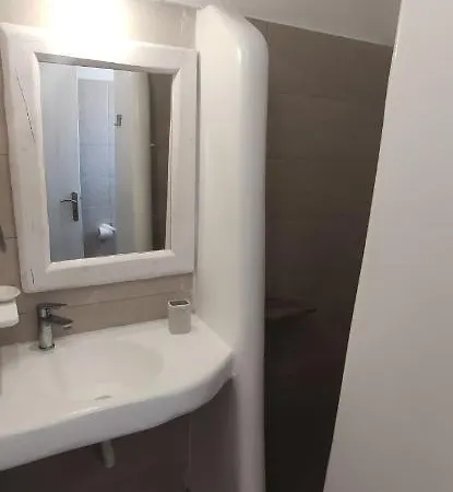 Apartahotel Nora Norita Batsi